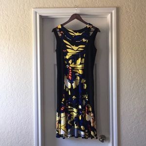 Sleeveless Eva Varro dress